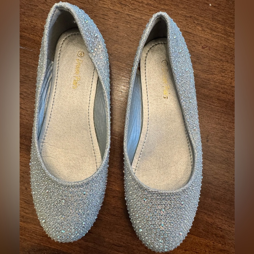 Dream Pairs Silver Glitter Crystal Ballet Flats